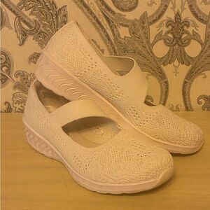 Skechers Off-White Wedge Sneakers